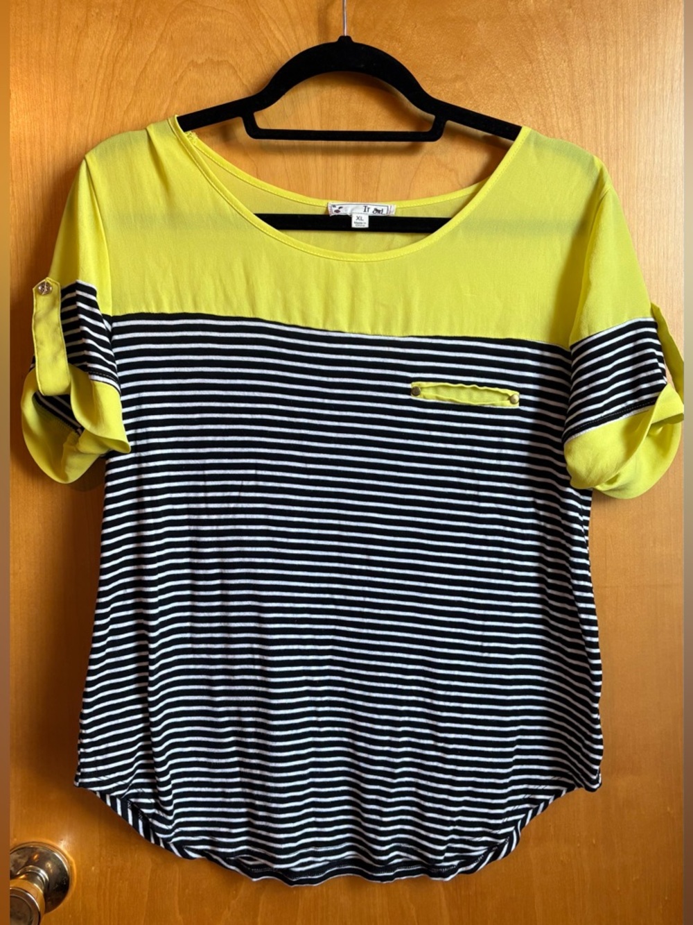 It Girl Yellow Stripe Top XL Colorblock Short Sleeve Casual Blouse